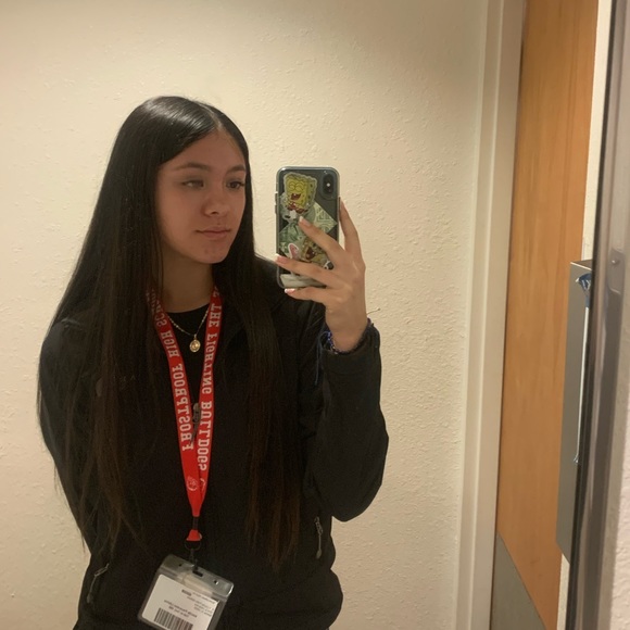 Meet your Posher, Jazlyne - Picture 1 of 1